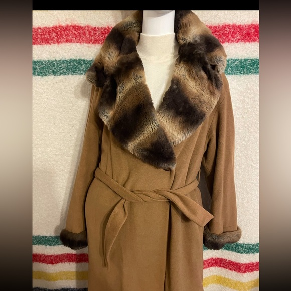 Vintage Angora Blend Coat - Picture 2 of 5